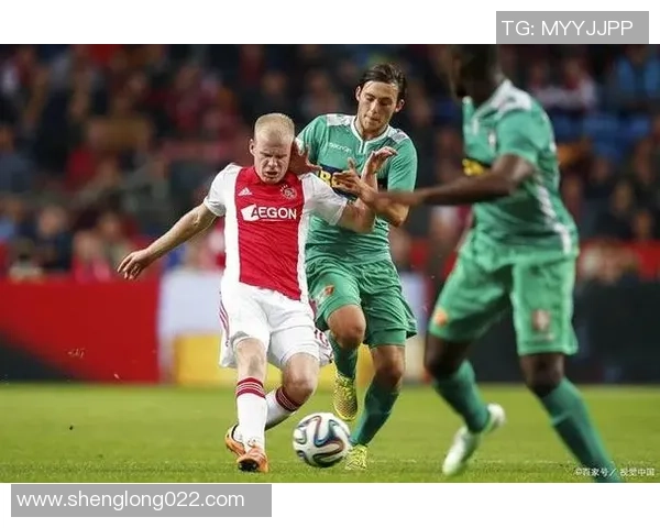 特温特主场迎战多德勒支期待精彩对决双方争夺宝贵积分之战